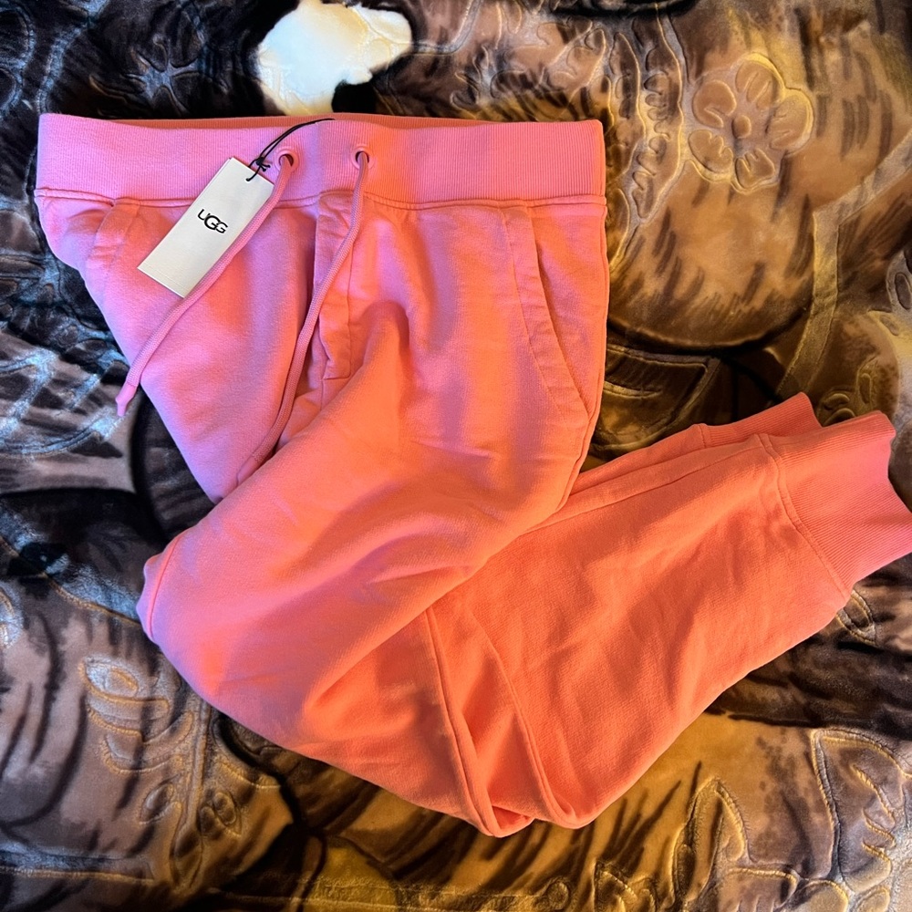 UGG Ericka relaxed jogger NWT